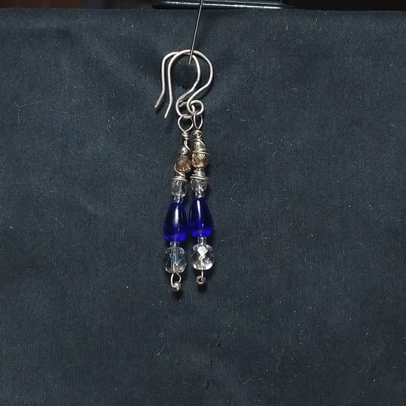 CCLHMHLLC Wired Jewellery Designs - Picture 4 of 4